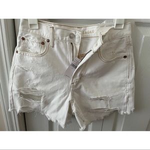 American Eagle 90’s Boyfriend Short ‼️NWT‼️